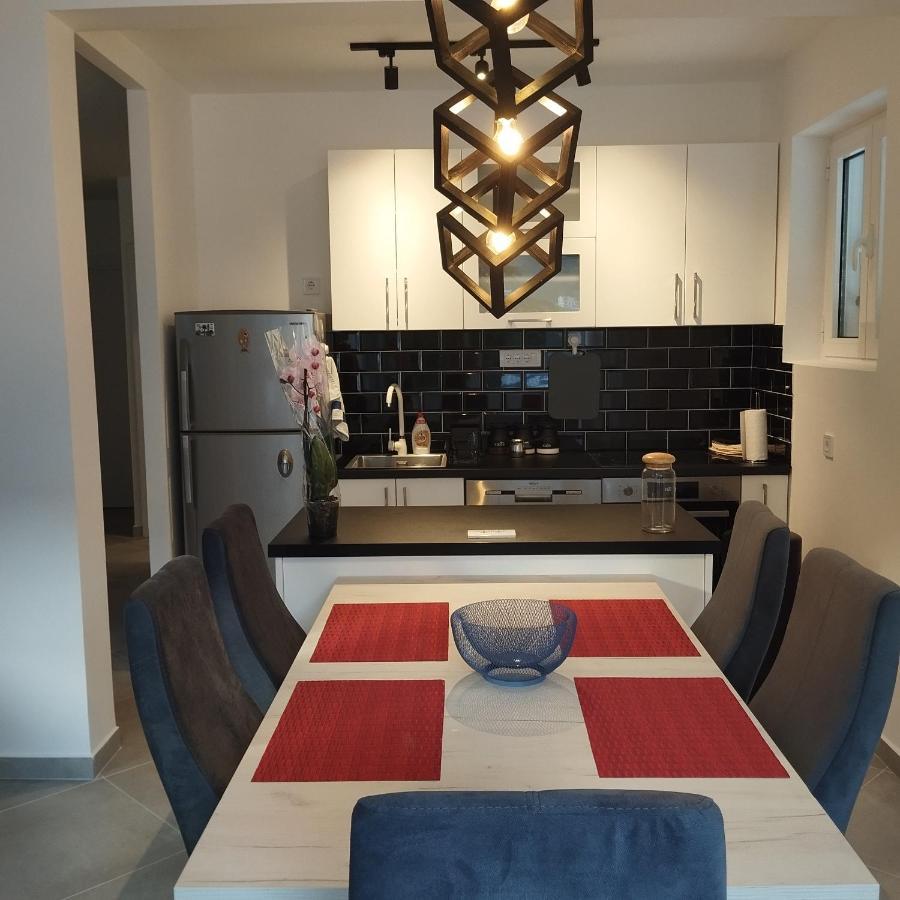 Apartman Lubarda Kotor Exterior photo